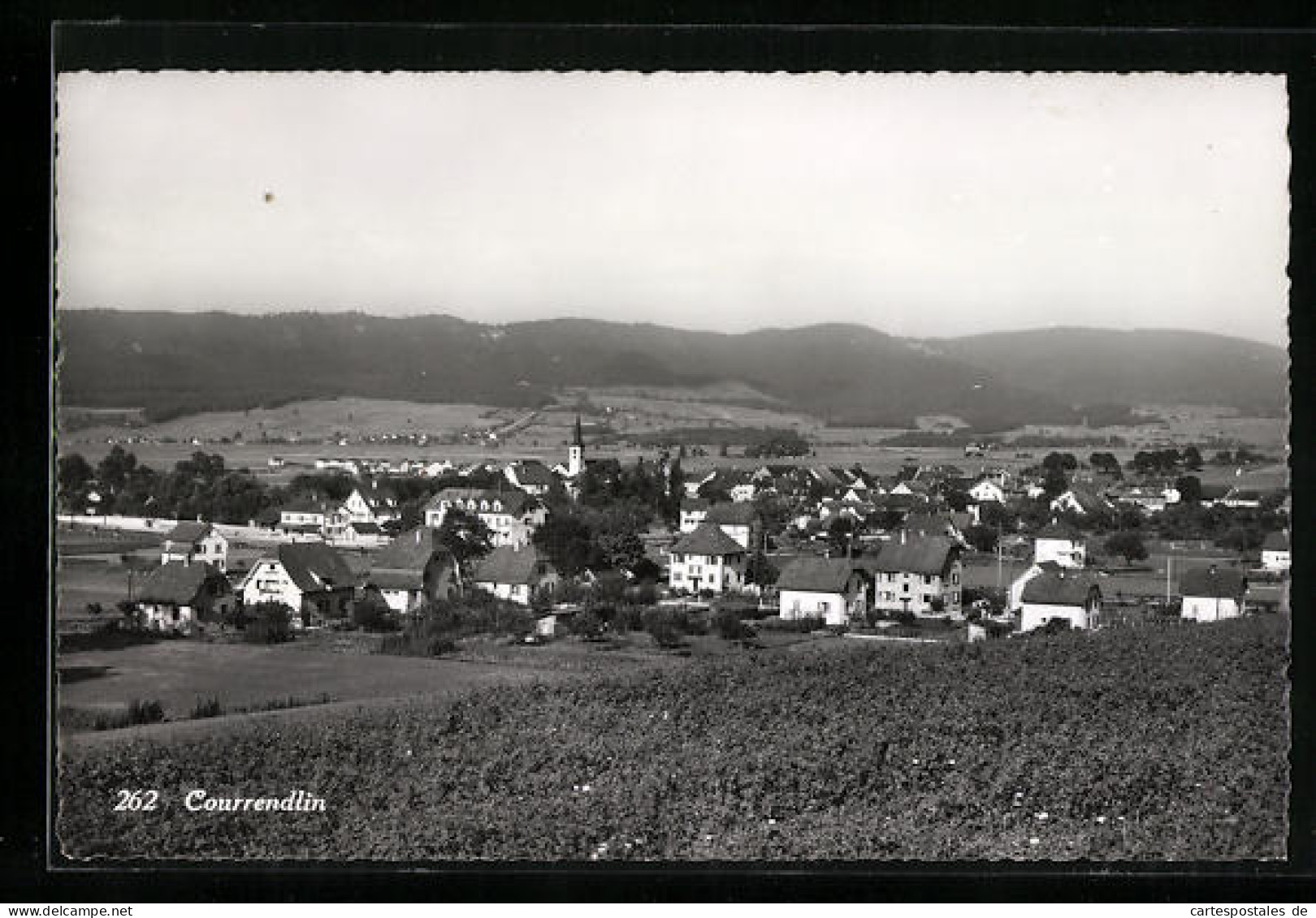 AK Courrendlin, Ortspartie mit Umgebung