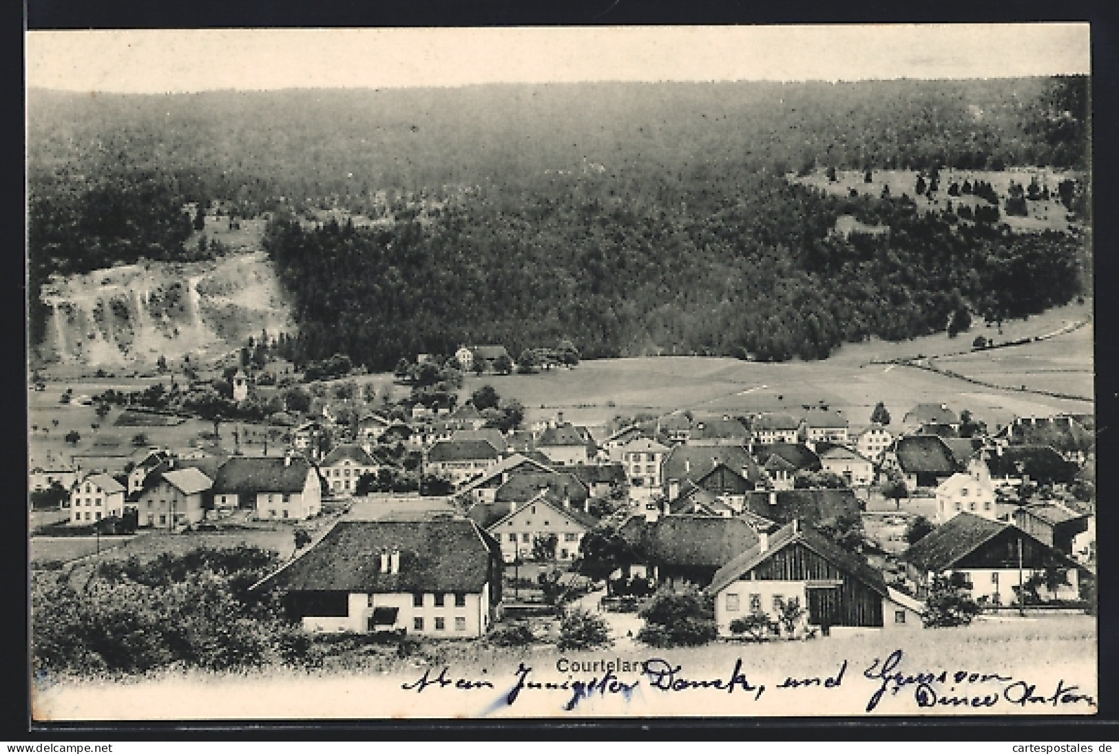 AK Courtelary, Teilansicht mit Bäumen