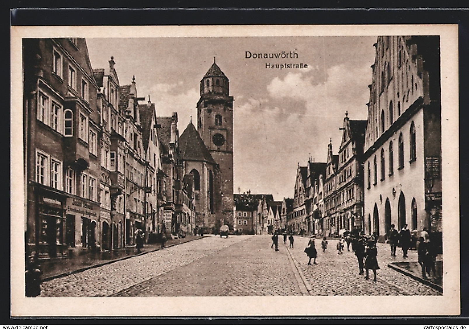 AK Donauwörth, Hauptstrasse mit Kirche