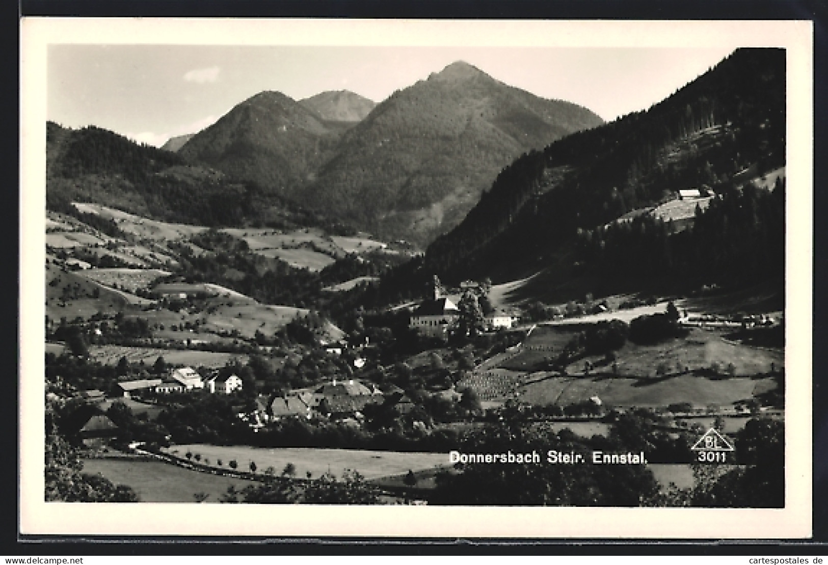 AK Donnersbach /Steir. Ennstal, Die Ortschaft im Tal