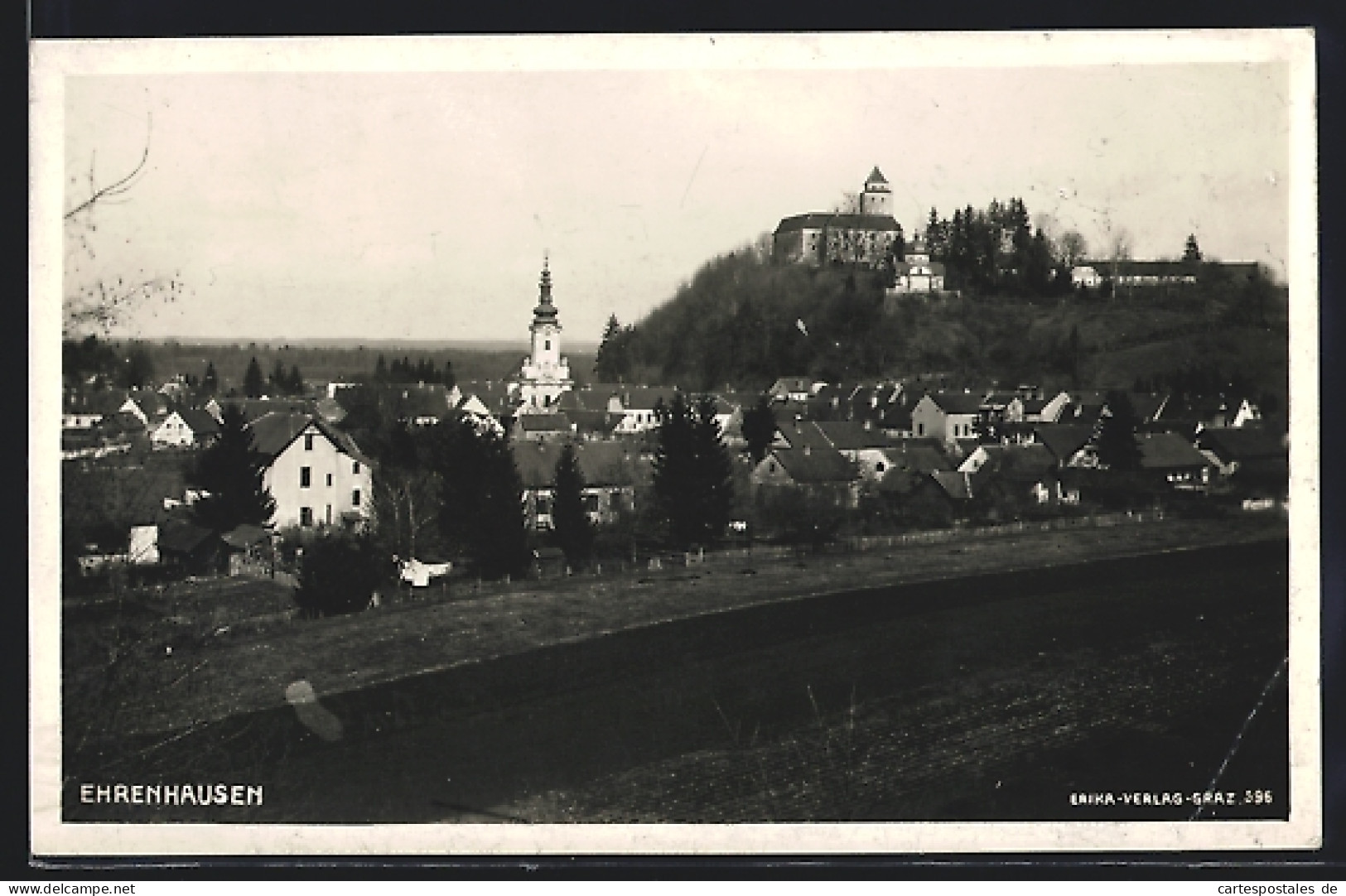 AK Ehrenhausen, Totalansicht mit Schloss