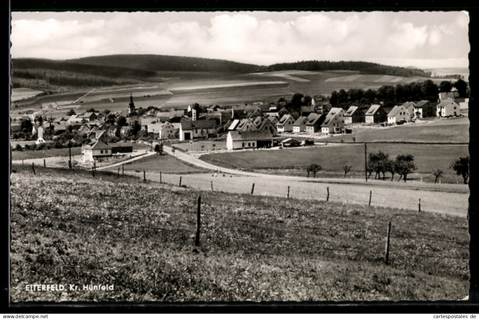AK Eiterfeld /Kr. Hünfeld, Teilansicht mit Strassenpartie