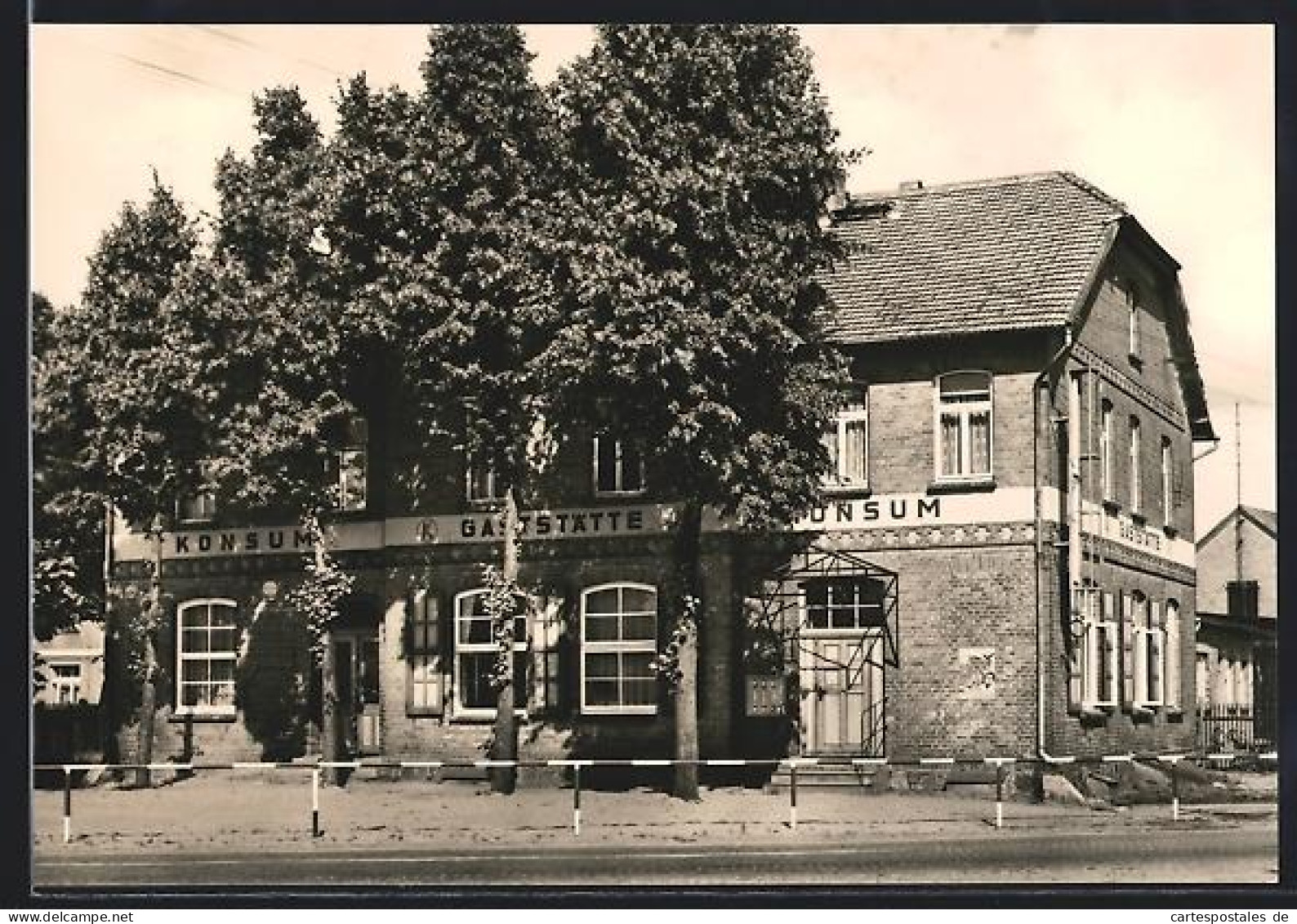 AK Eldena / Ludwigslust, Konsum-Gaststätte
