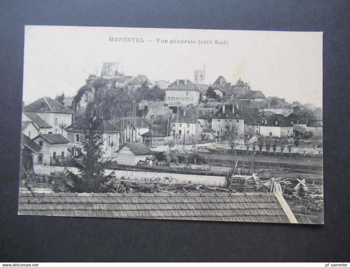 AK Frankreich um 1920 Morestel Vue generale (cote Sud) mit Burg / Festung