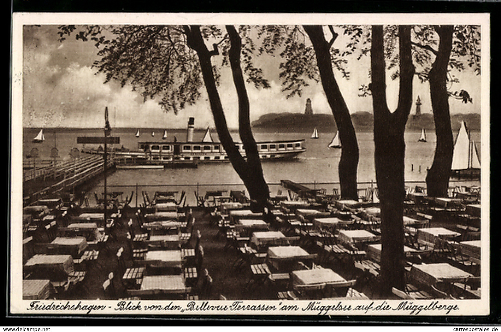 AK Friedrichshagen am Müggelsee, Hotel-Restaurant Bellevue-Terrassen, Franz Urban, Müggelsee, Blick auf die Müggelb