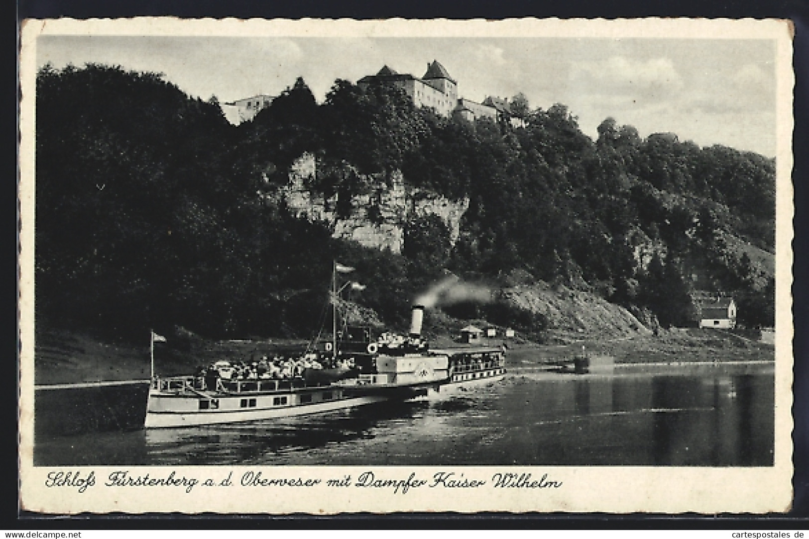 AK Fürstenberg /Oberweser, Schloss Fürstenberg mit Dampfer Kaiser Wilhelm
