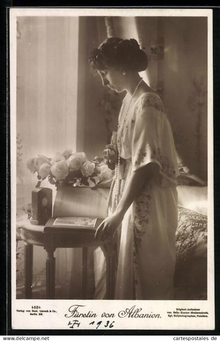 AK Fürstin von Albanien, Profilportrait