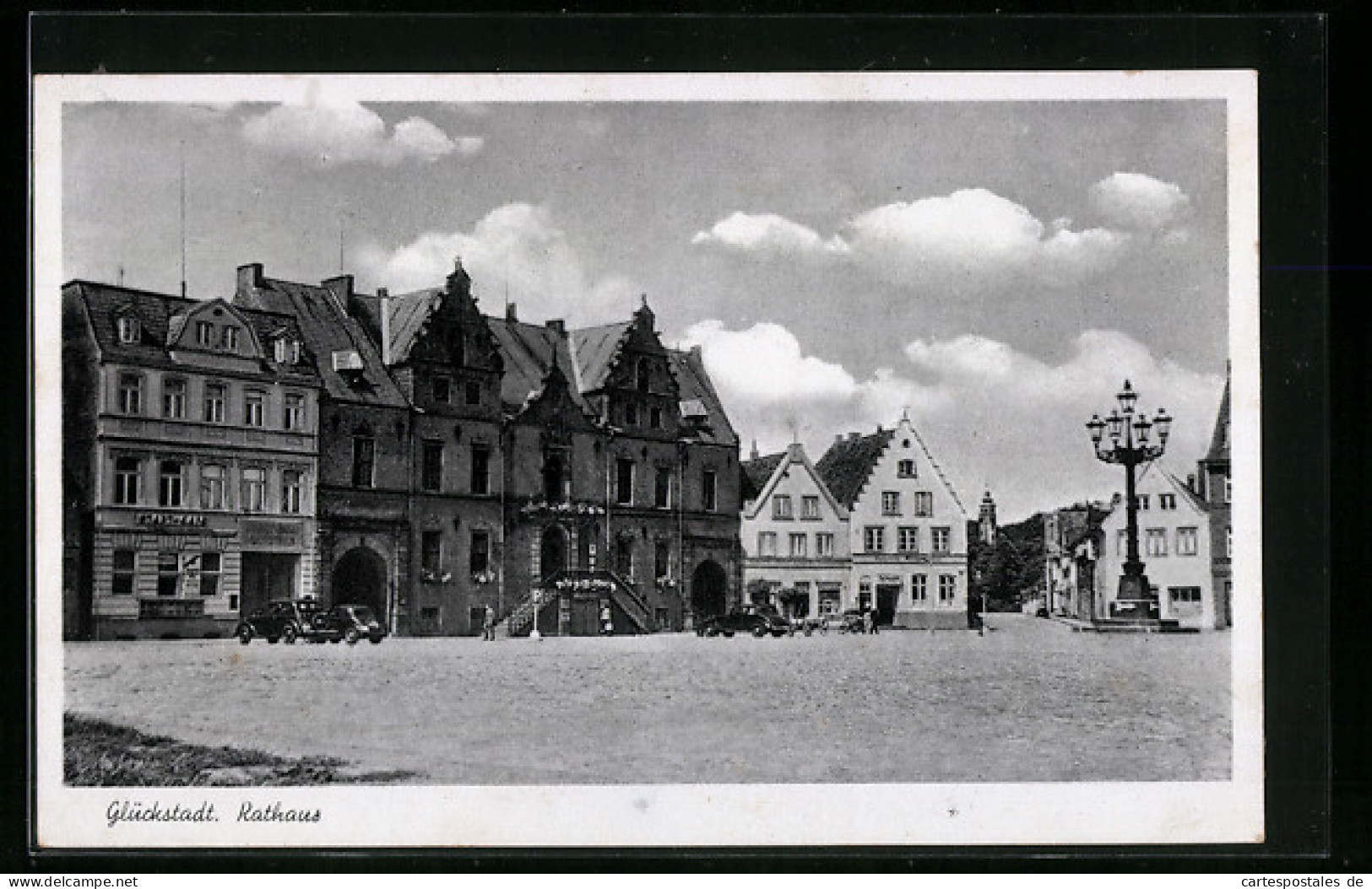 AK Glückstadt, Vor dem Rathaus