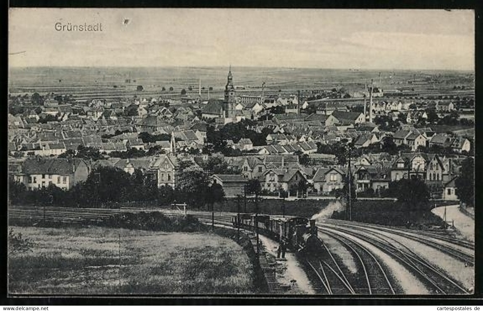 AK Grünstadt / Pfalz, Teilansicht mit Kirche