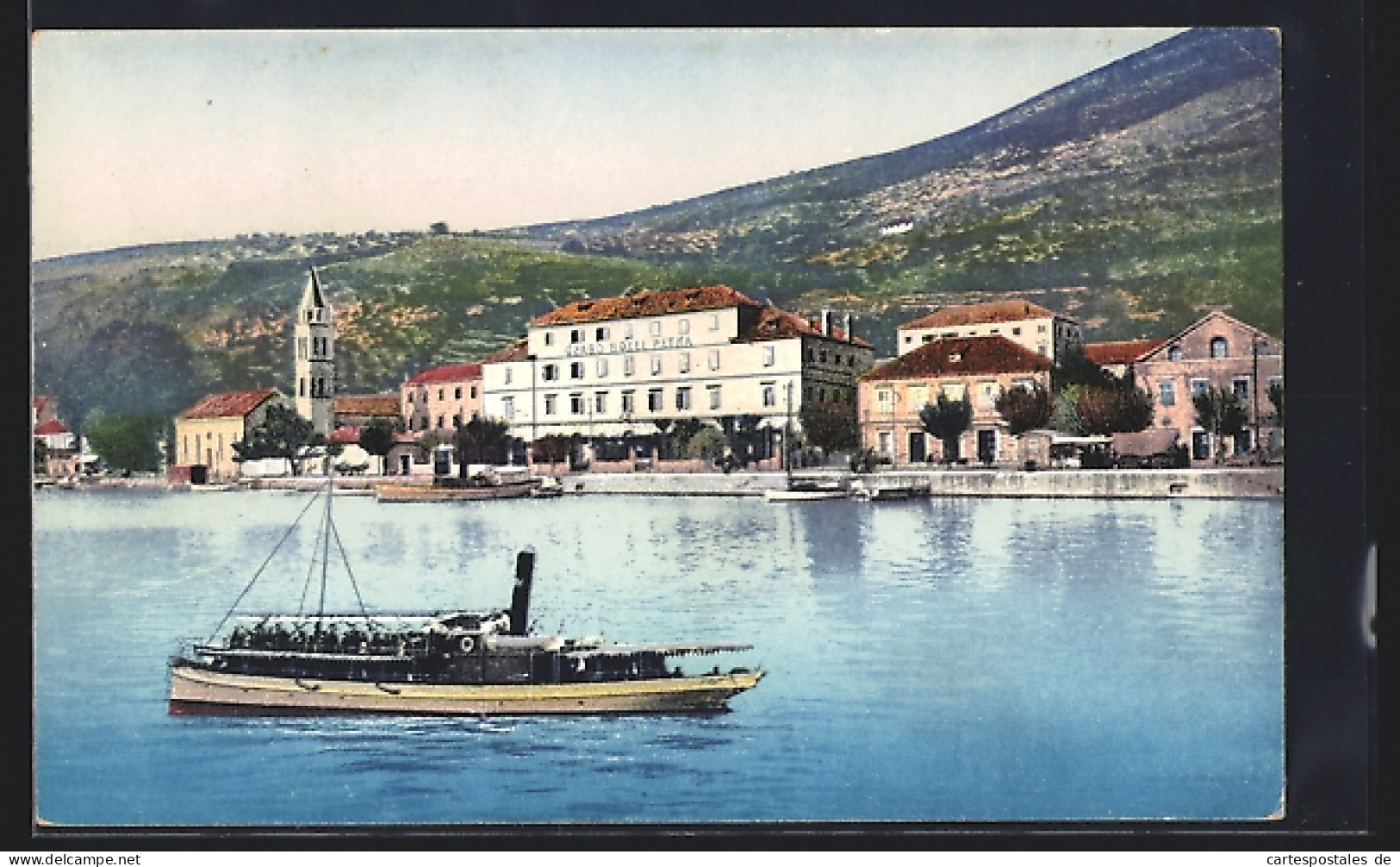 AK Grusch, Teilansicht mit Hotel Petka, Dampfer