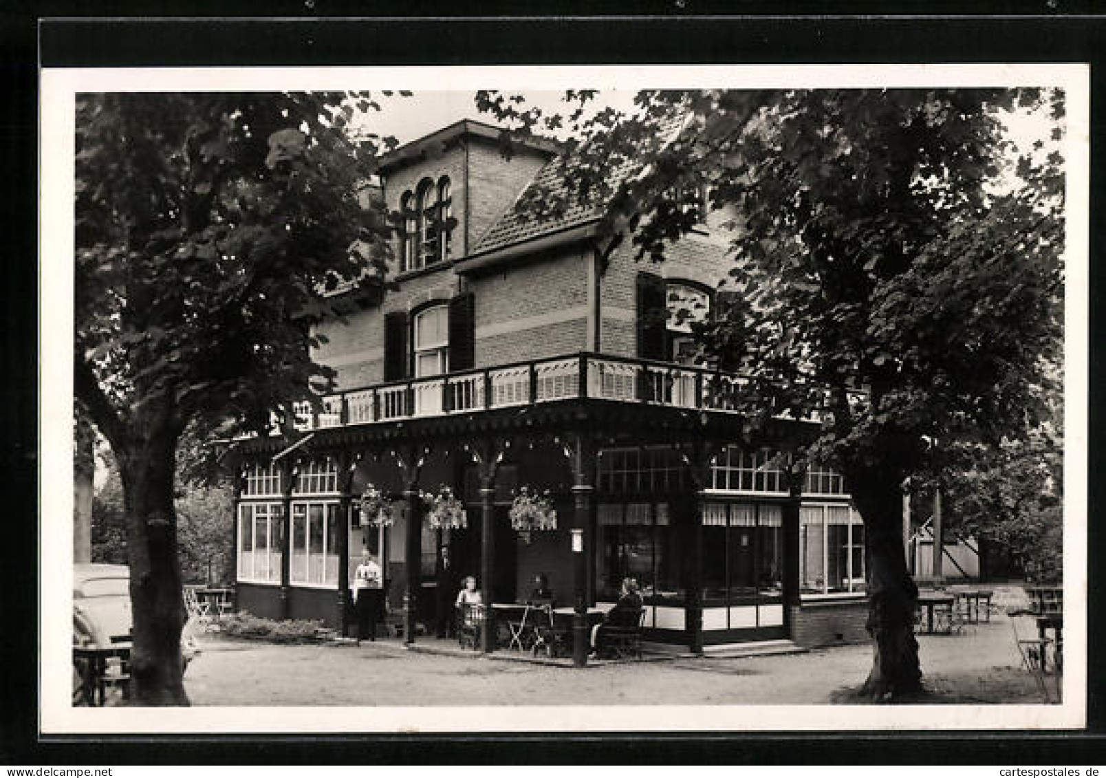 AK Hattem, Hotel-Restaurant Dennenheuvel