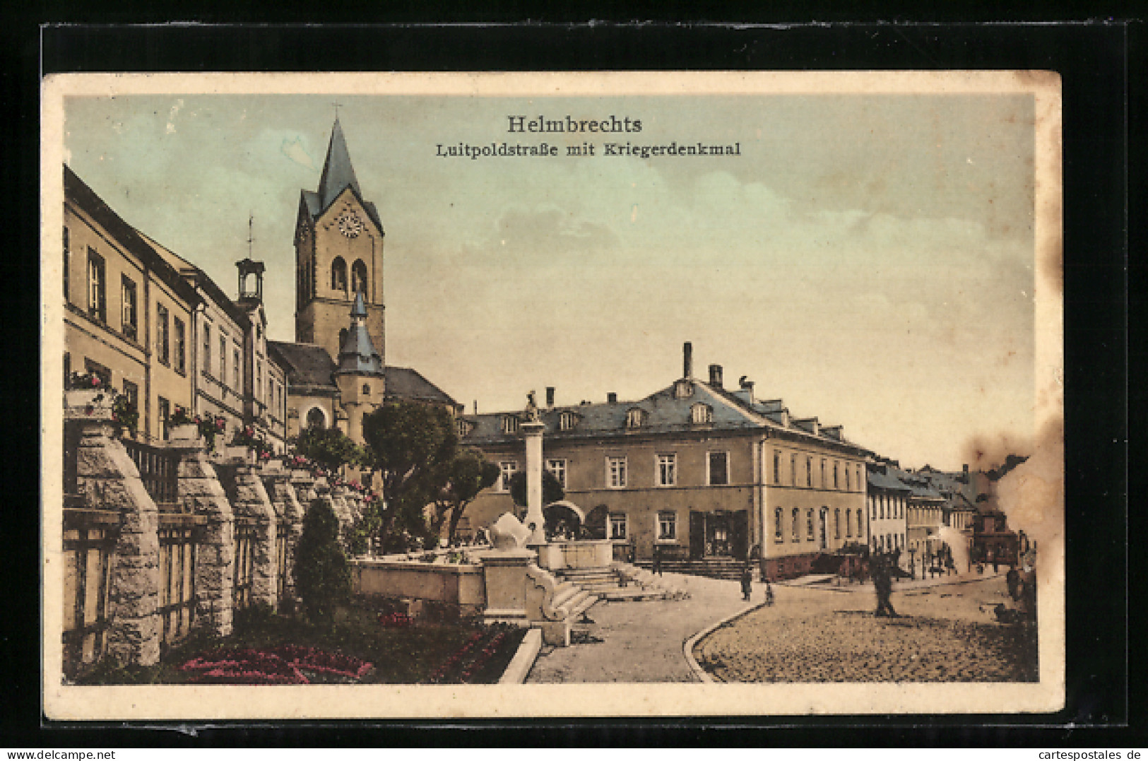 AK Helmbrechts, Luitpoldstrasse mit Kriegerdenkmal