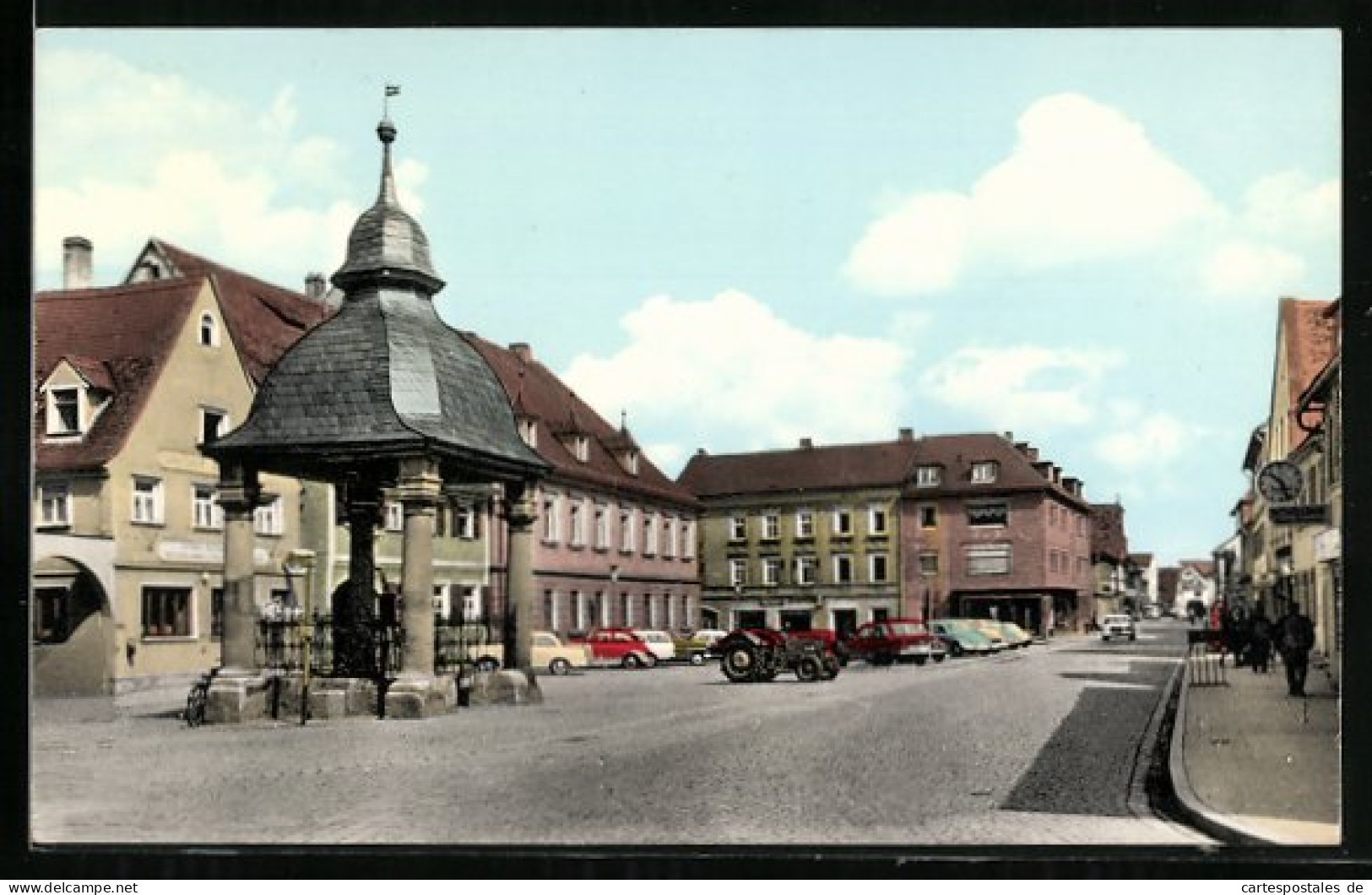 AK Höchstadt a. Aisch, Denkmal auf dem Marktplatz