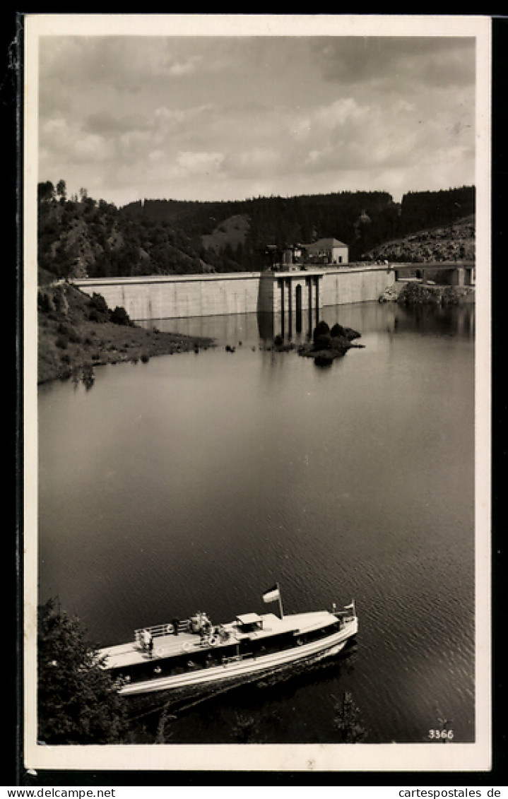 AK Hohndorf, Saaletalsperre, Blick von der Burgstelle Hohndorf, Fahrgastschiff auf dem Stautsee