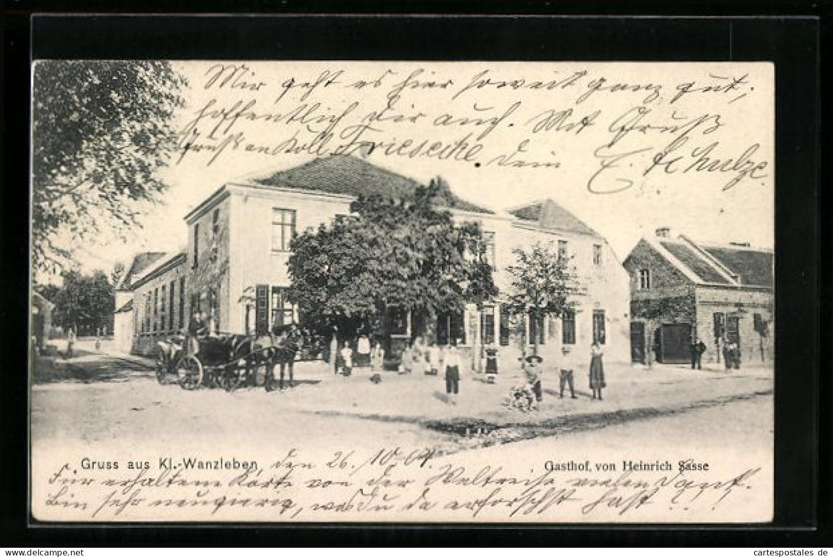 AK Kl. Wanzleben, Gasthof Heinrich Sasse mit Strasse und Kutsche