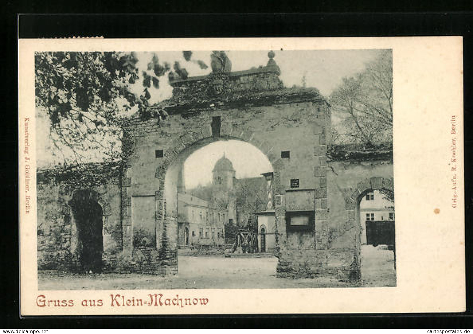 AK Klein-Machnow, Strassenpartie mit Torbogen