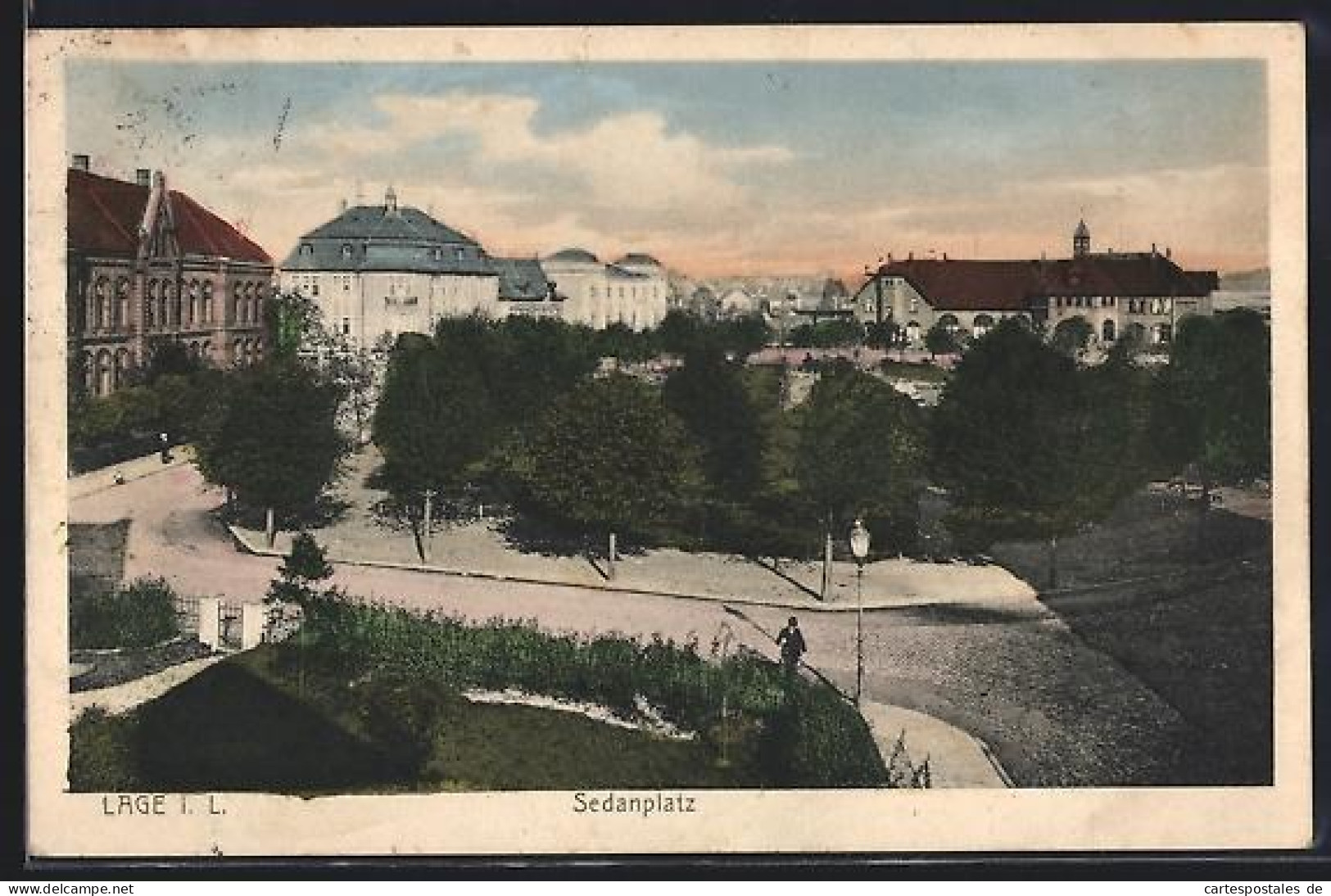 AK Lage i. L., Sedanplatz