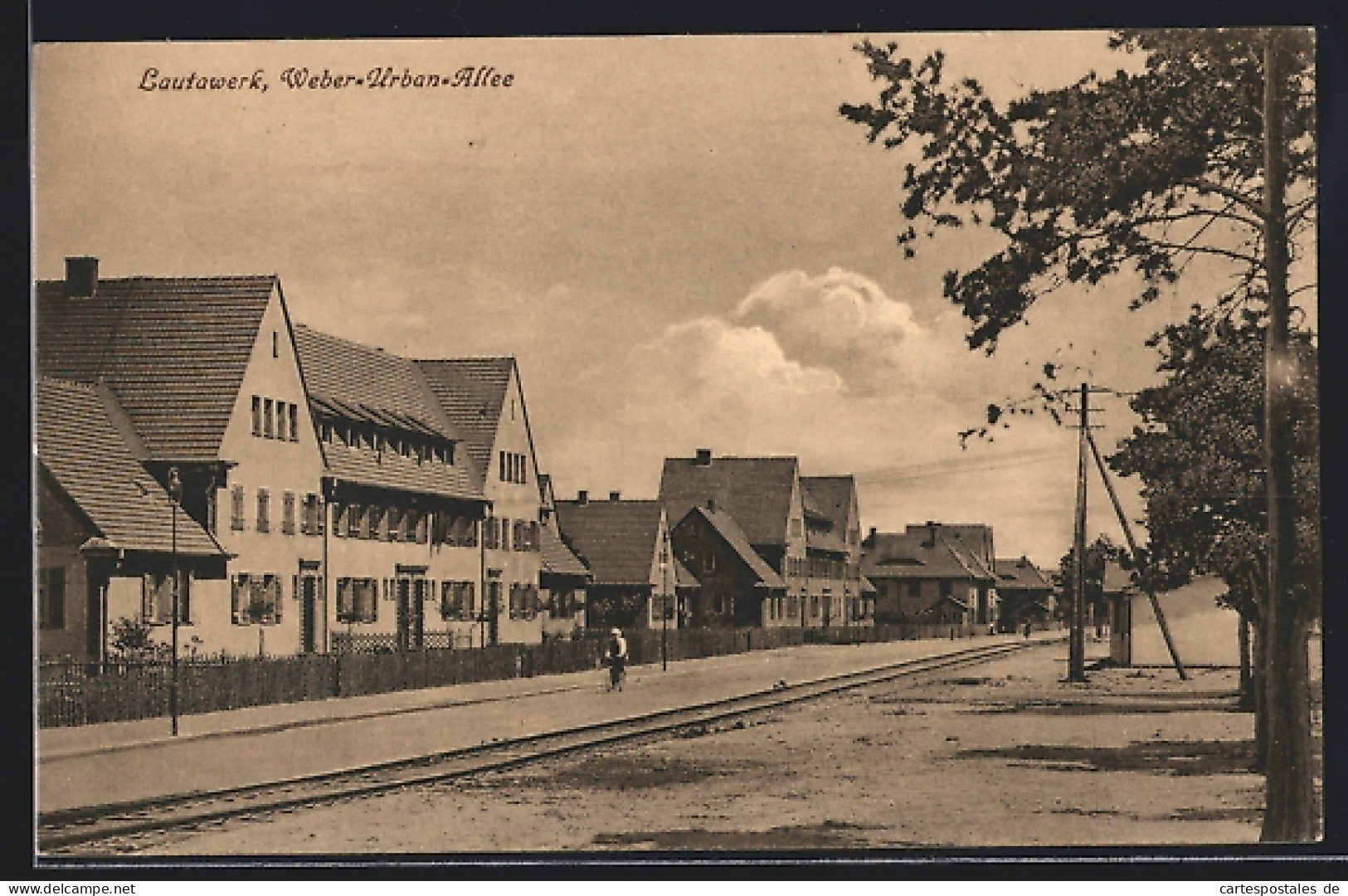 AK Lautawerk, Häuser an der Weber-Urban-Allee