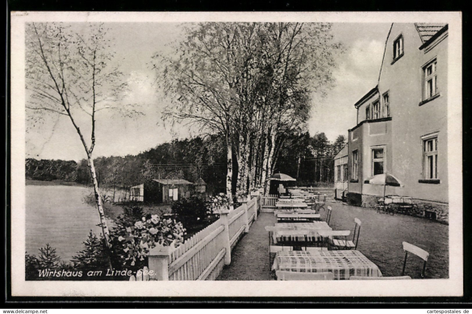 AK Linde bei Löwenberg, Wirtshaus am Linden-See, Blick auf die Terrasse