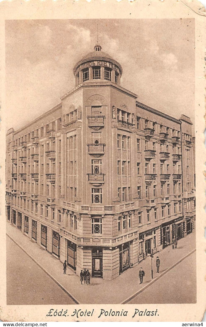 AK Lodz Männer am Hotel Polonia Palast Postkarte 1925