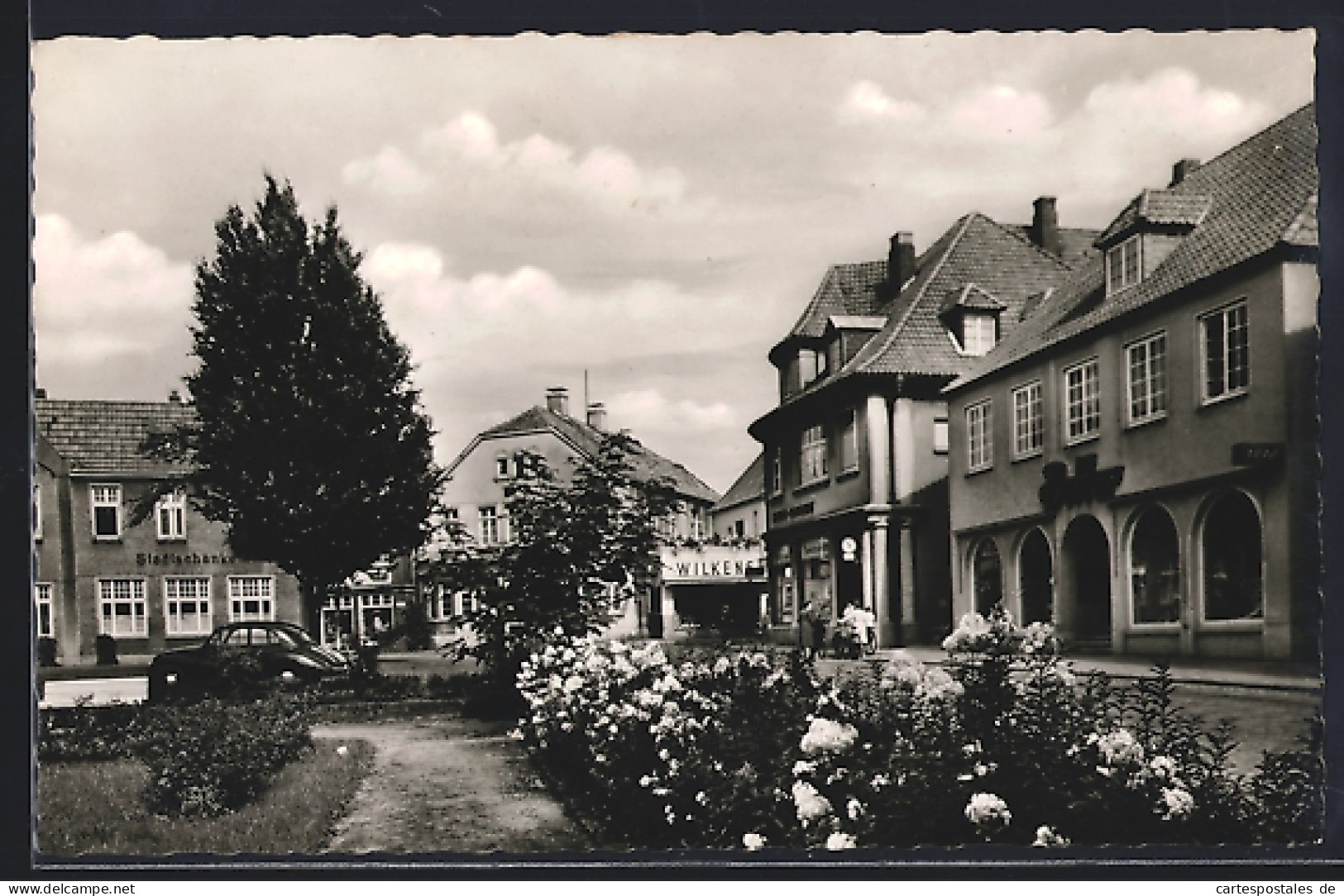 AK Lohne i. O., Rathausplatz, Geschäft Wilken