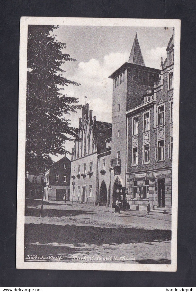 AK  Lübbecke in Ostwestfalen Marktplatz mit Rathaus (Adolf Effenberger )