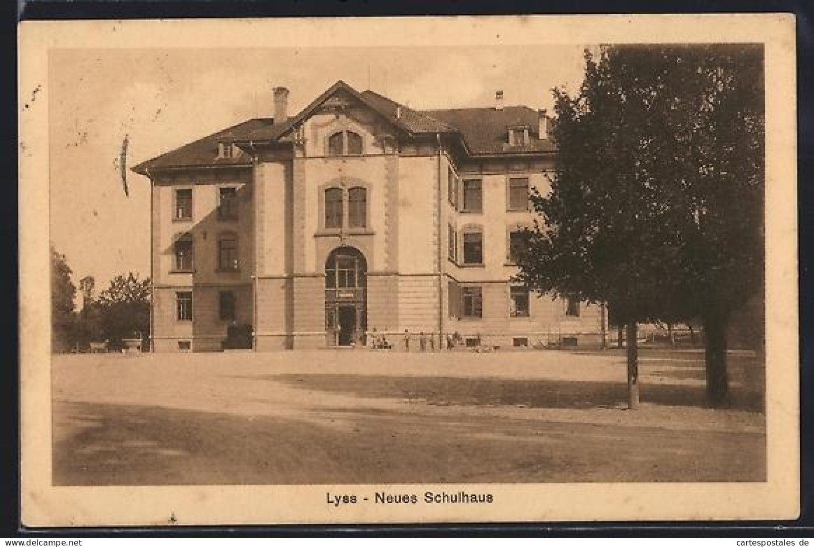 AK Lyss, Neues Schulhaus