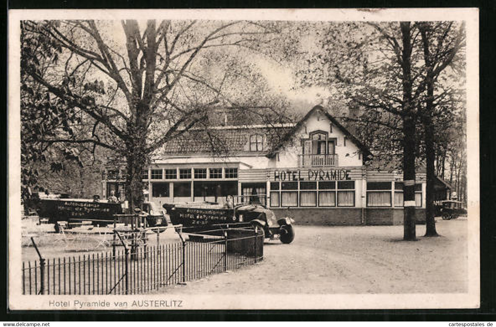 AK Maarn, Hotel Pyramide van Austerlitz