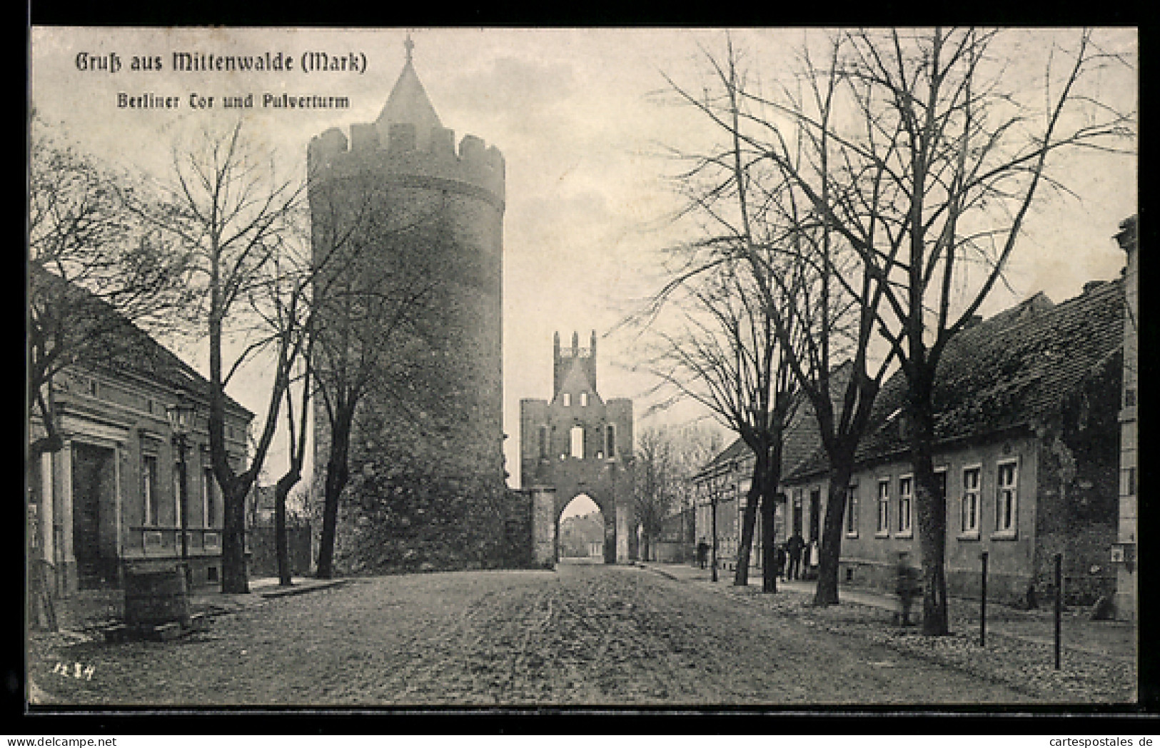 AK Mittenwalde /Mark, Berliner Tor und Pulverturm