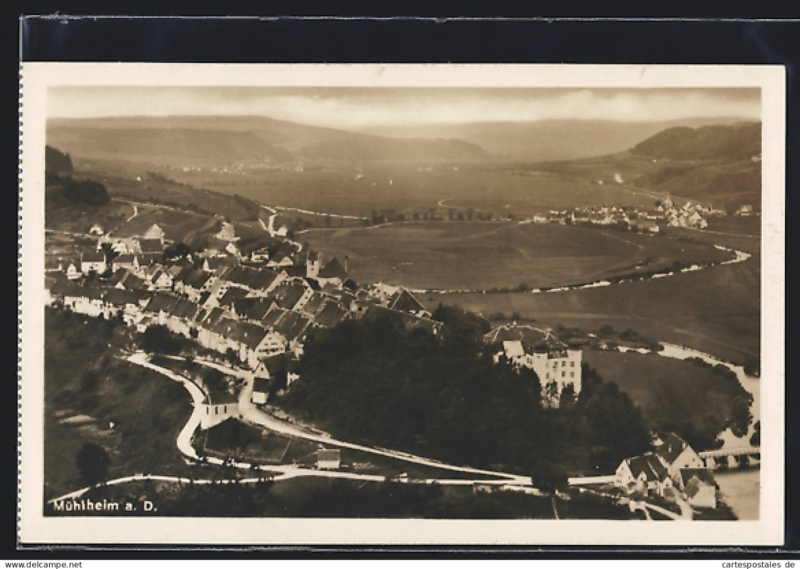 AK Mühlheim a. D., Panoramablick auf den Ort