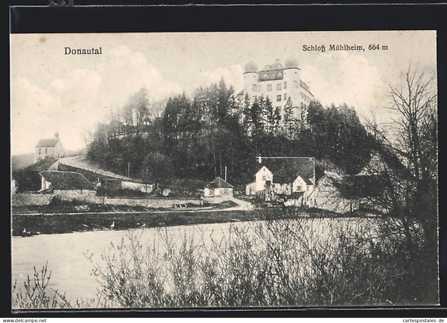 AK Mühlheim an der Donau, das Schloss Mühlheim vom Donaufer aus gesehen