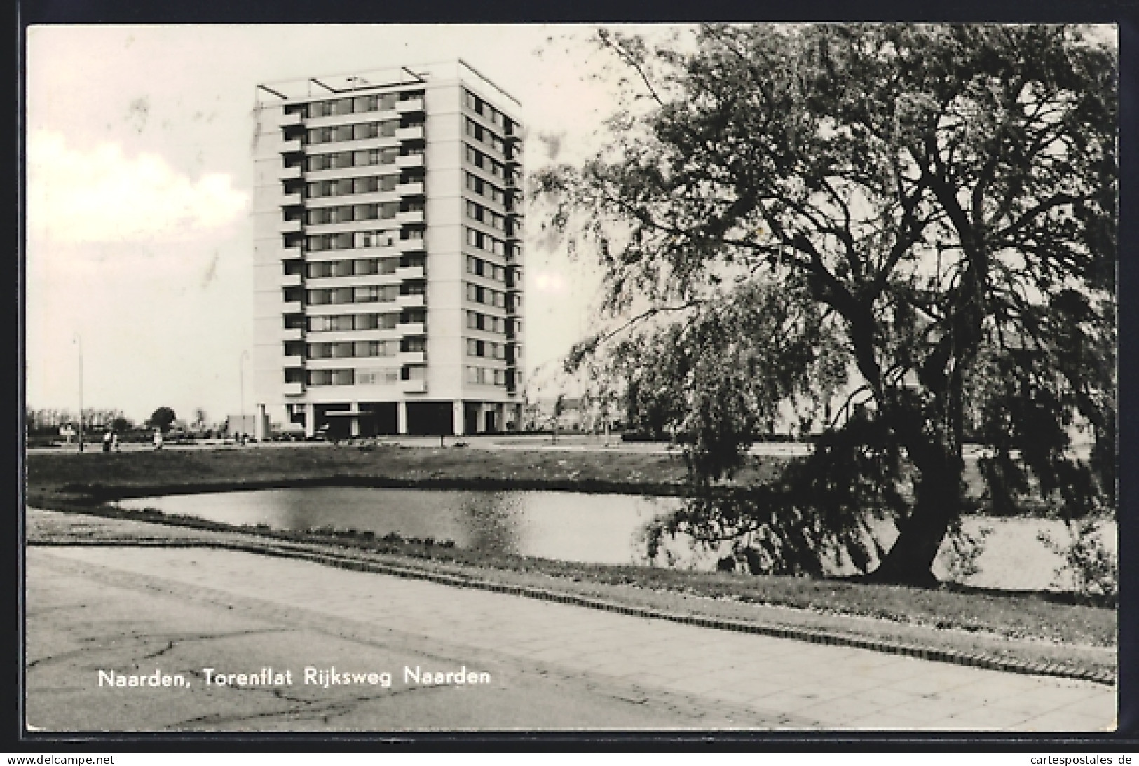 AK Naarden, Torenflat Rijksweg Naarden