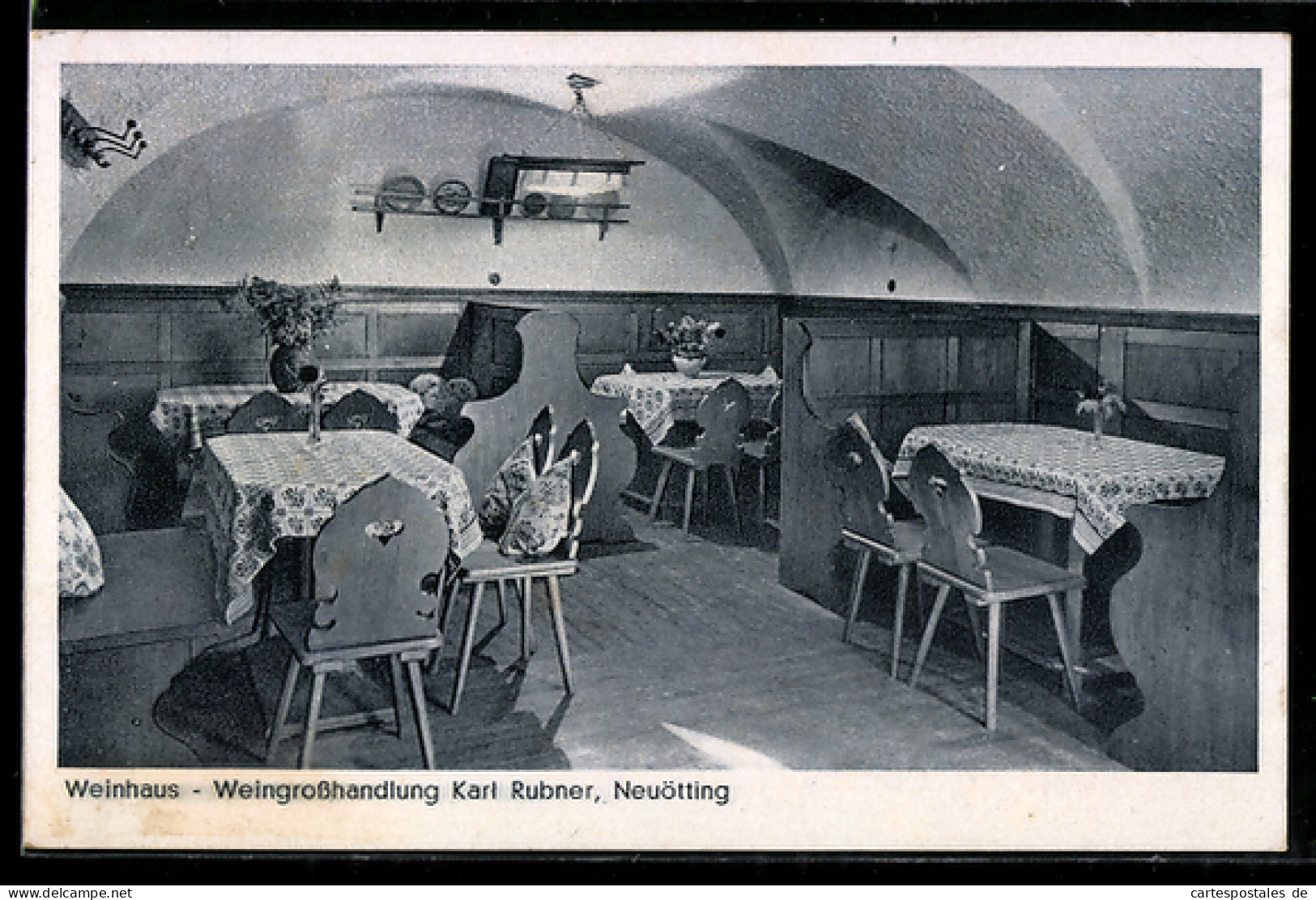 AK Neuötting, Gasthaus Weingrosshandlung Karl Rubner, Innenansicht