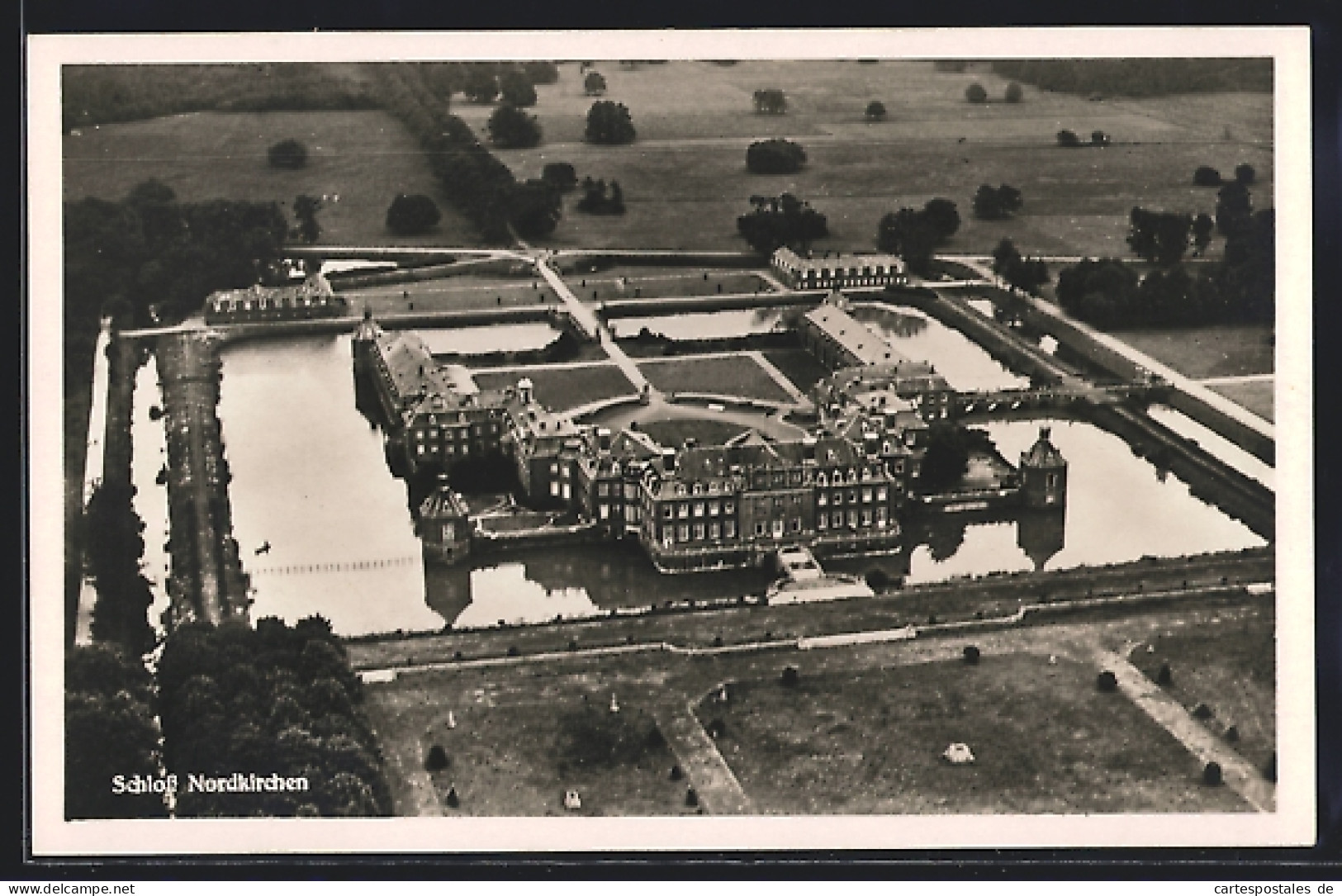 AK Nordkirchen /Kr. Lüdinghausen, Schloss aus der Vogelschau