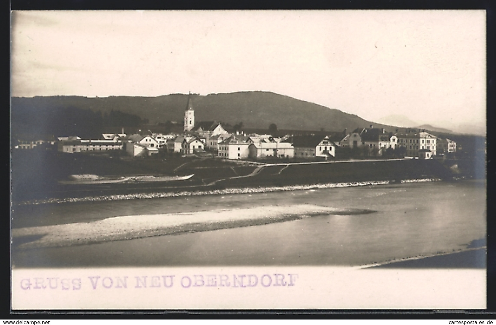 AK Oberndorf bei Salzburg, Neu Oberndorf, Totale mit Kirche