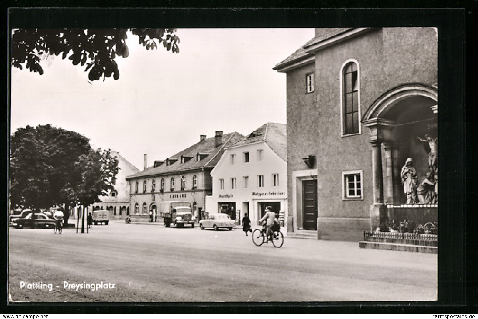 AK Plattling, Preysingplatz mit Rathaus