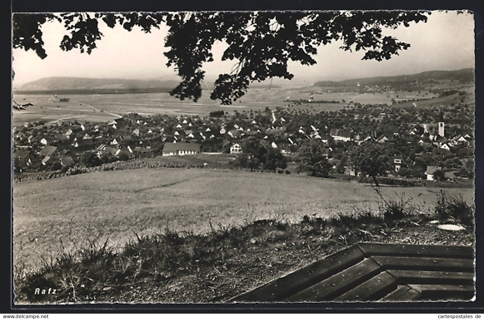 AK Rafz, Teilansicht mit Bäumen