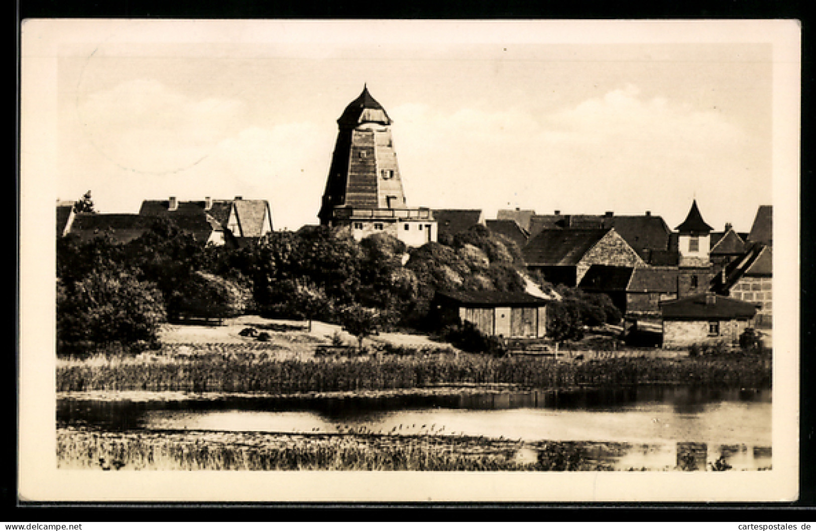 AK Röbel /Müritz, Jugendherberge vom Wasser aus