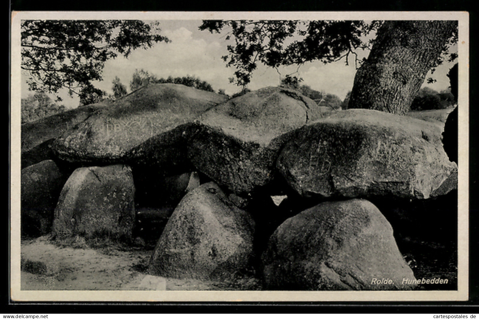 AK Rolde, Hunebedden