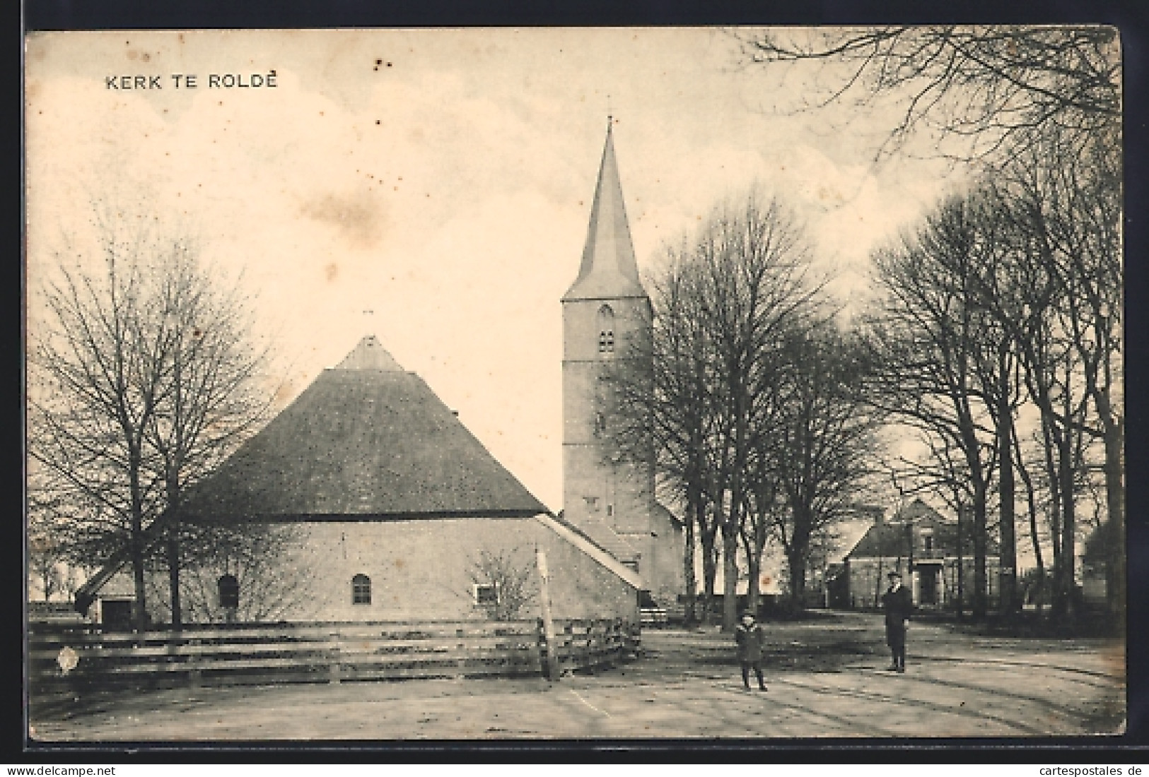 AK Rolde, Kerk
