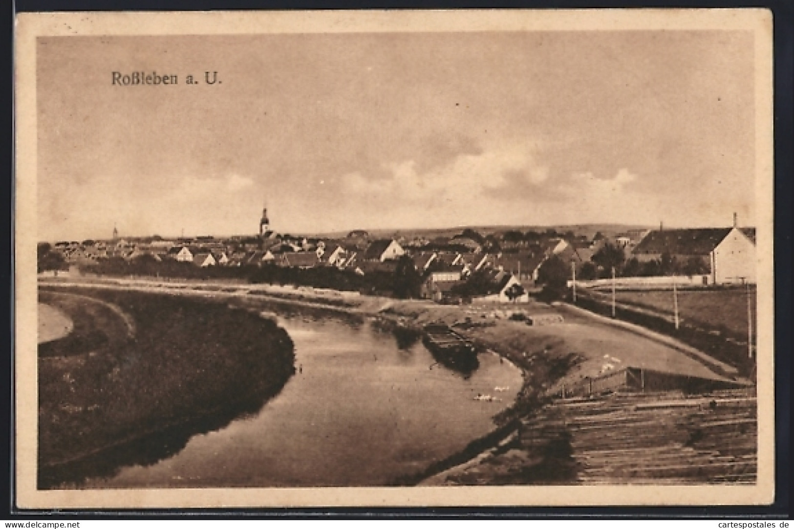 AK Rossleben a. U., Ortsansicht vom Fluss aus