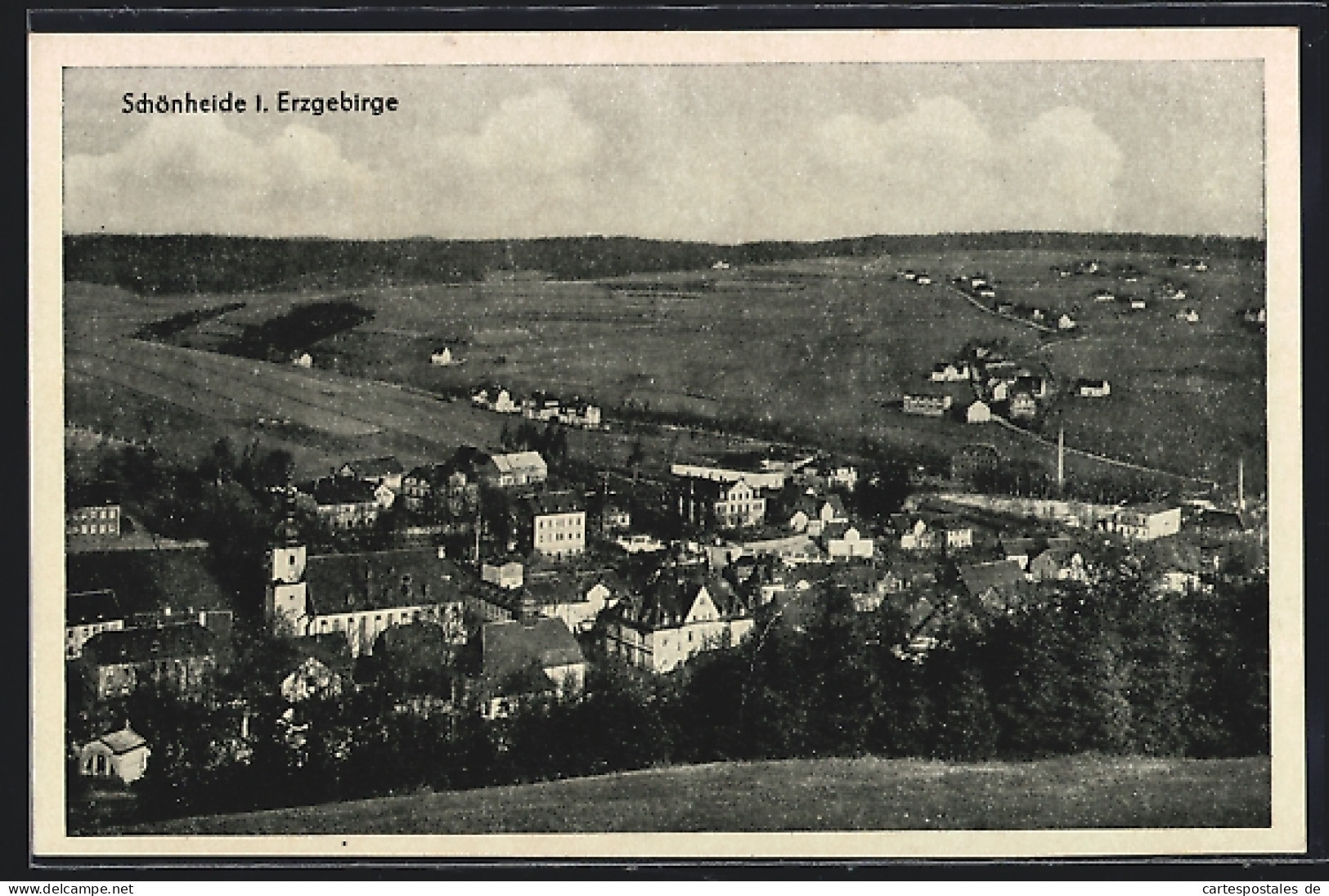 AK Schönheide i. Erzgebirge, Teilansicht mit Kirche
