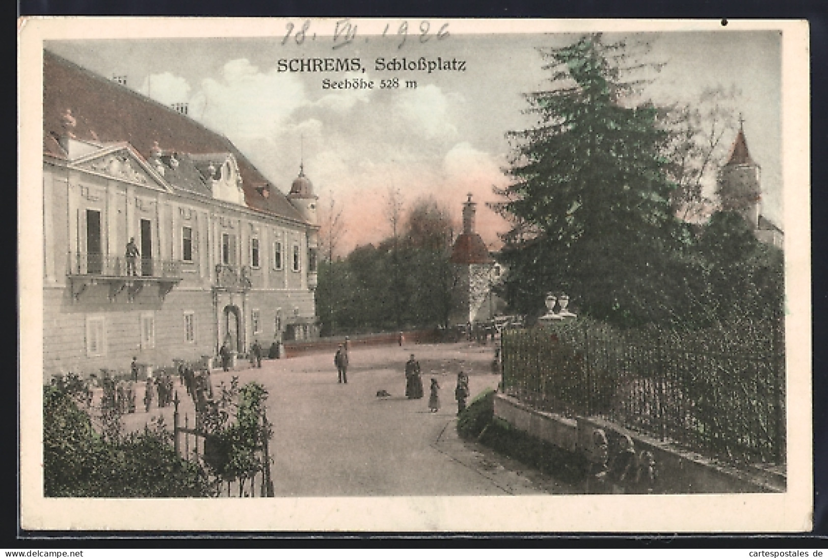 AK Schrems, Schlossplatz mit Schloss und Türmen