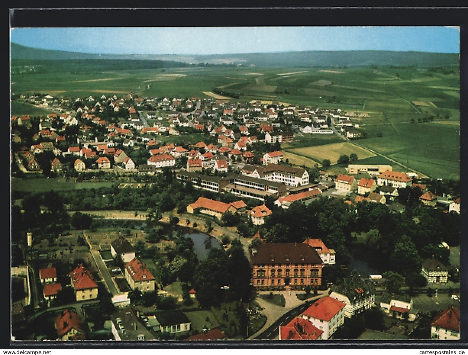 AK Schwalmstadt, Stadtteil Ziegenhain vom Flugzeug aus