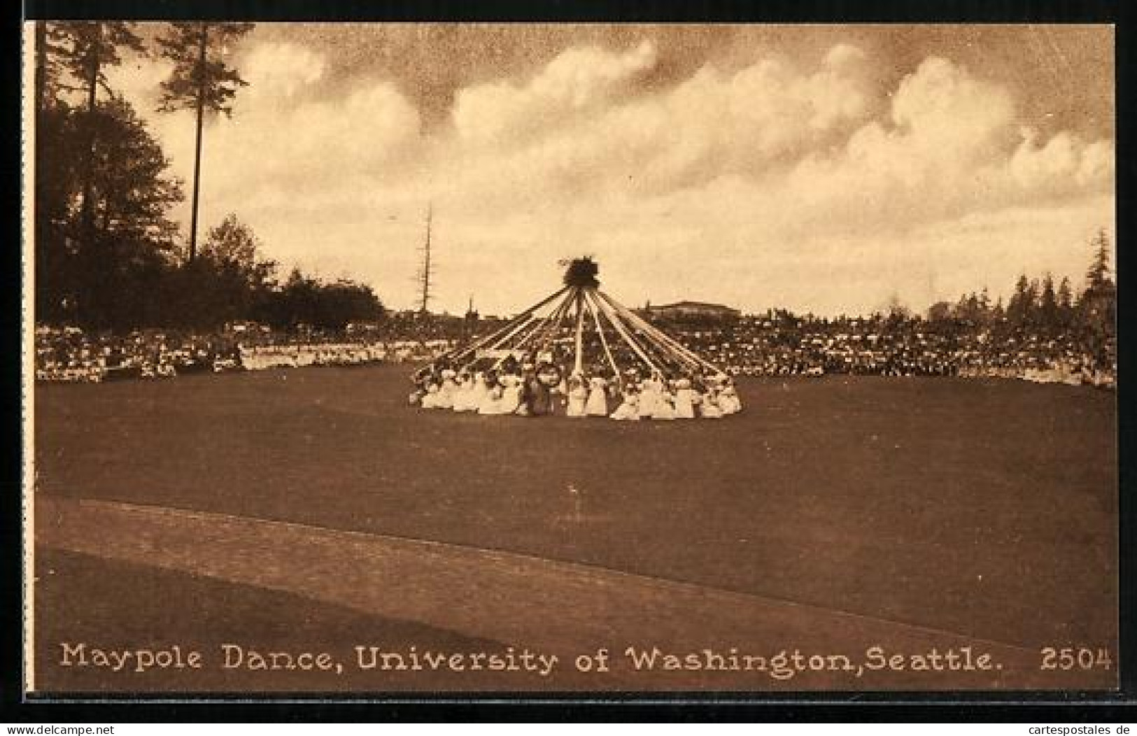 AK Seattle, WA, Maypole Dane, University of Washington