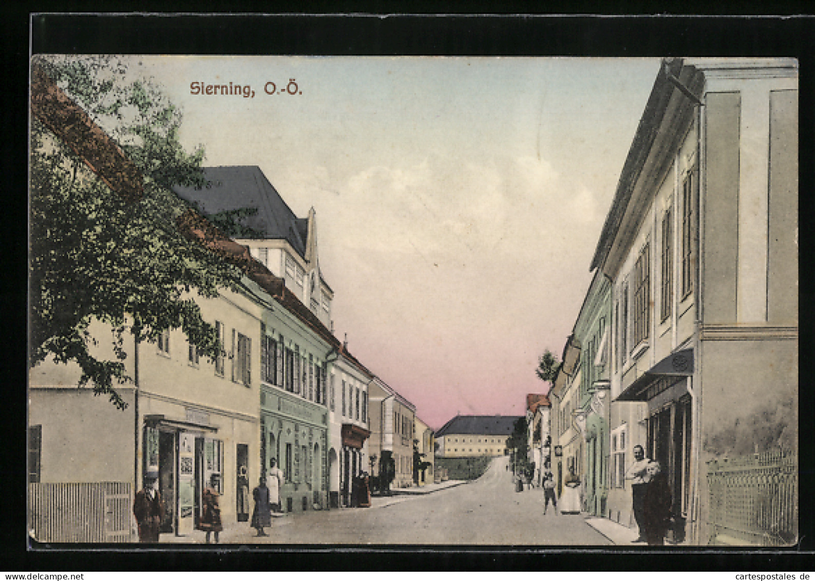 AK Sierning /O.-Ö., Strassenpartie mit Ladengeschäften