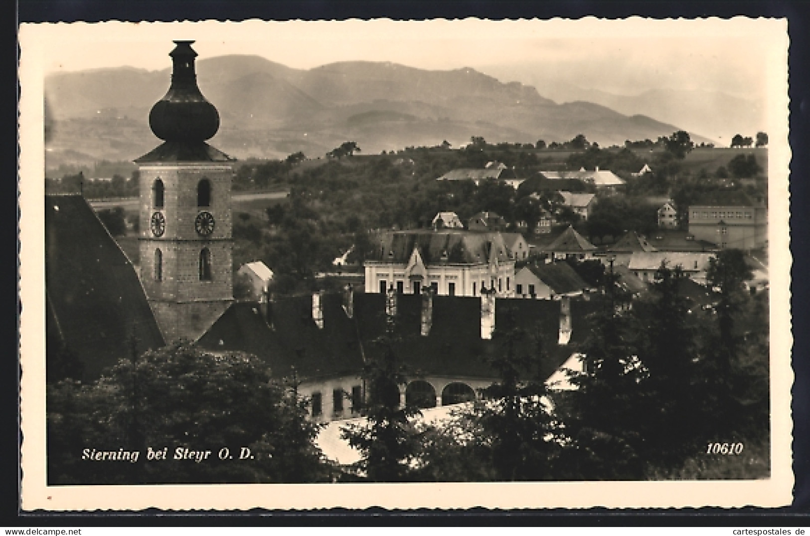 AK Sierning /O.-Oe., Teilansicht mit Kirche