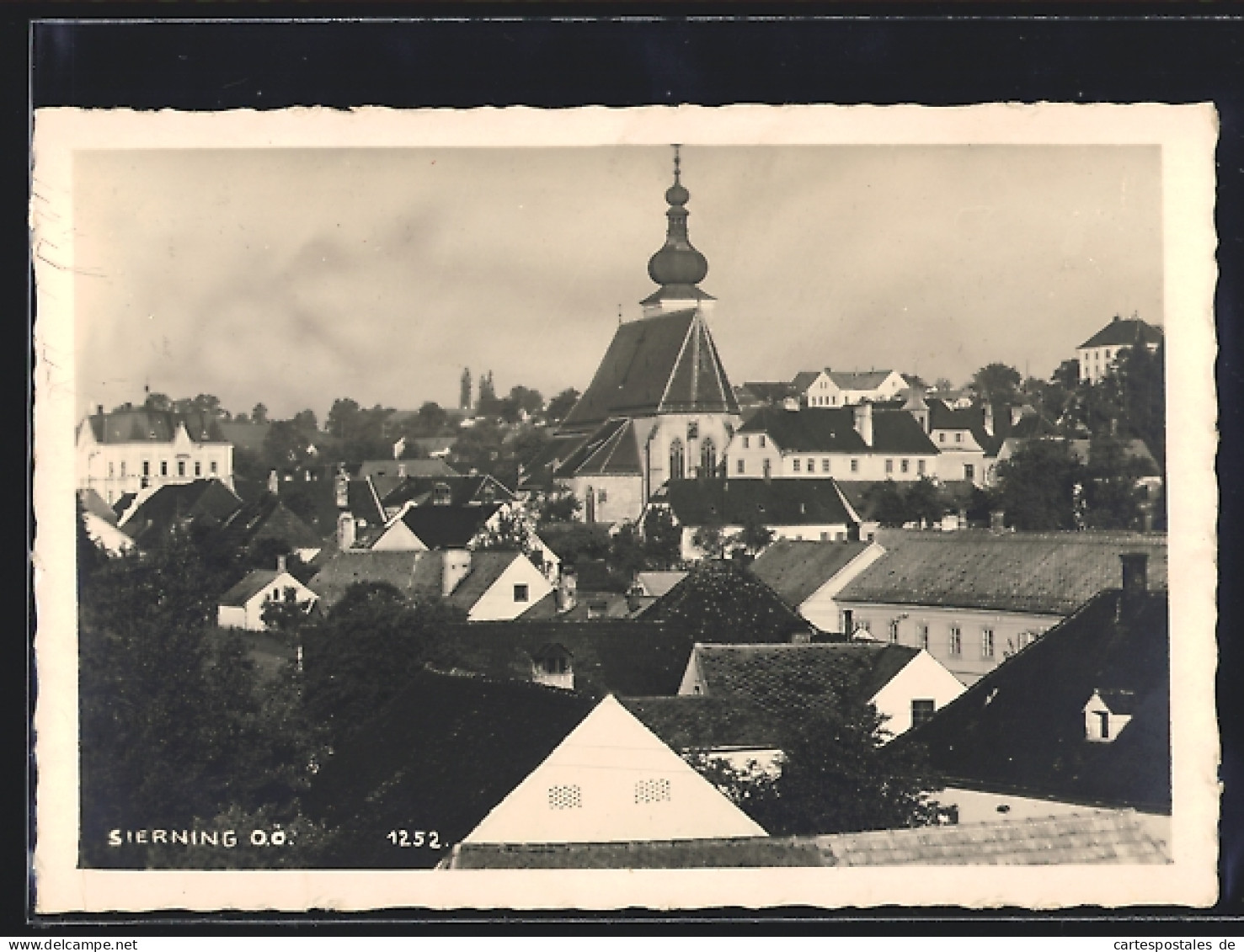 AK Sierning, Panorama über den Dächern, Kirche