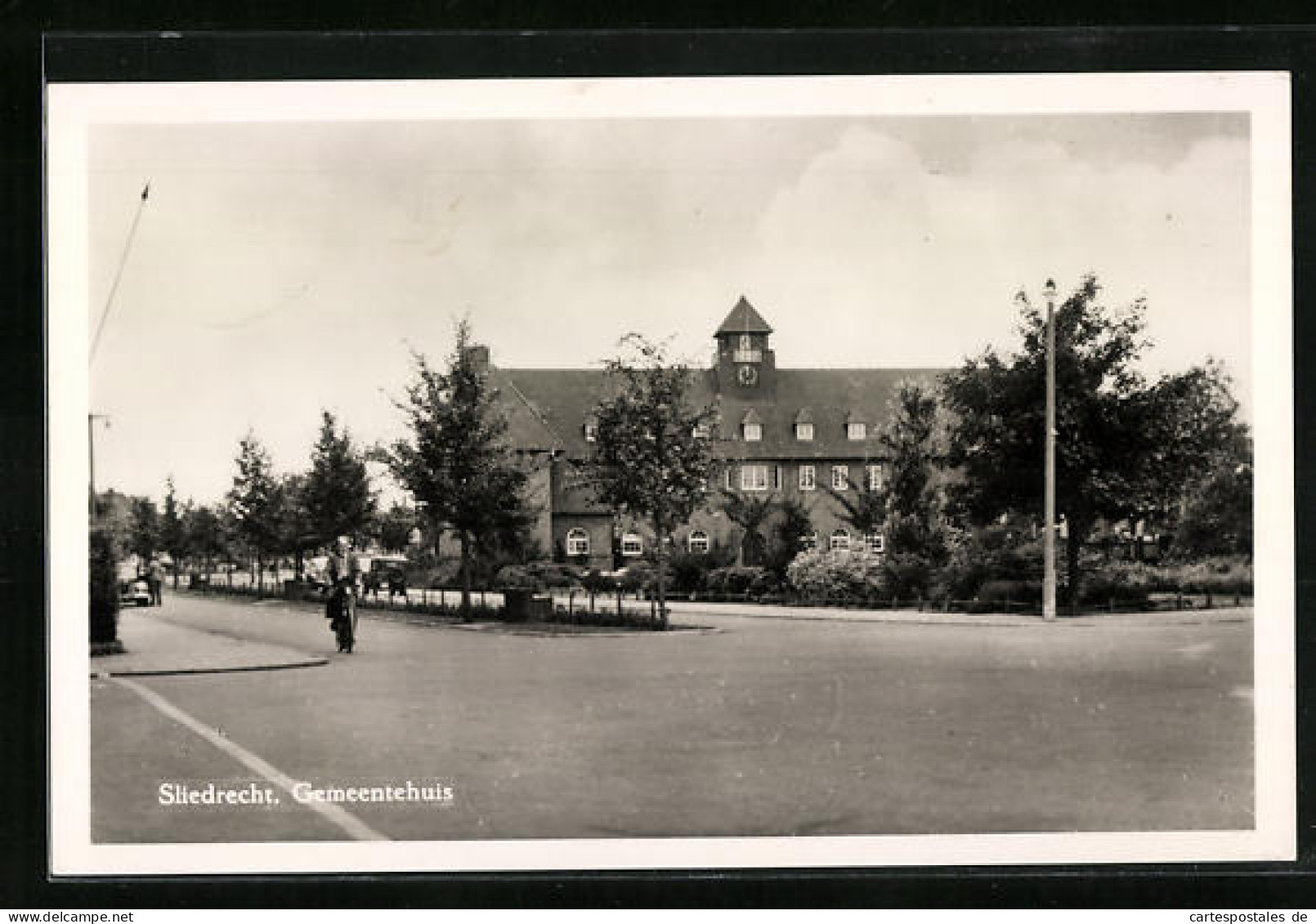 AK Sliedrecht, Gemeentehuis