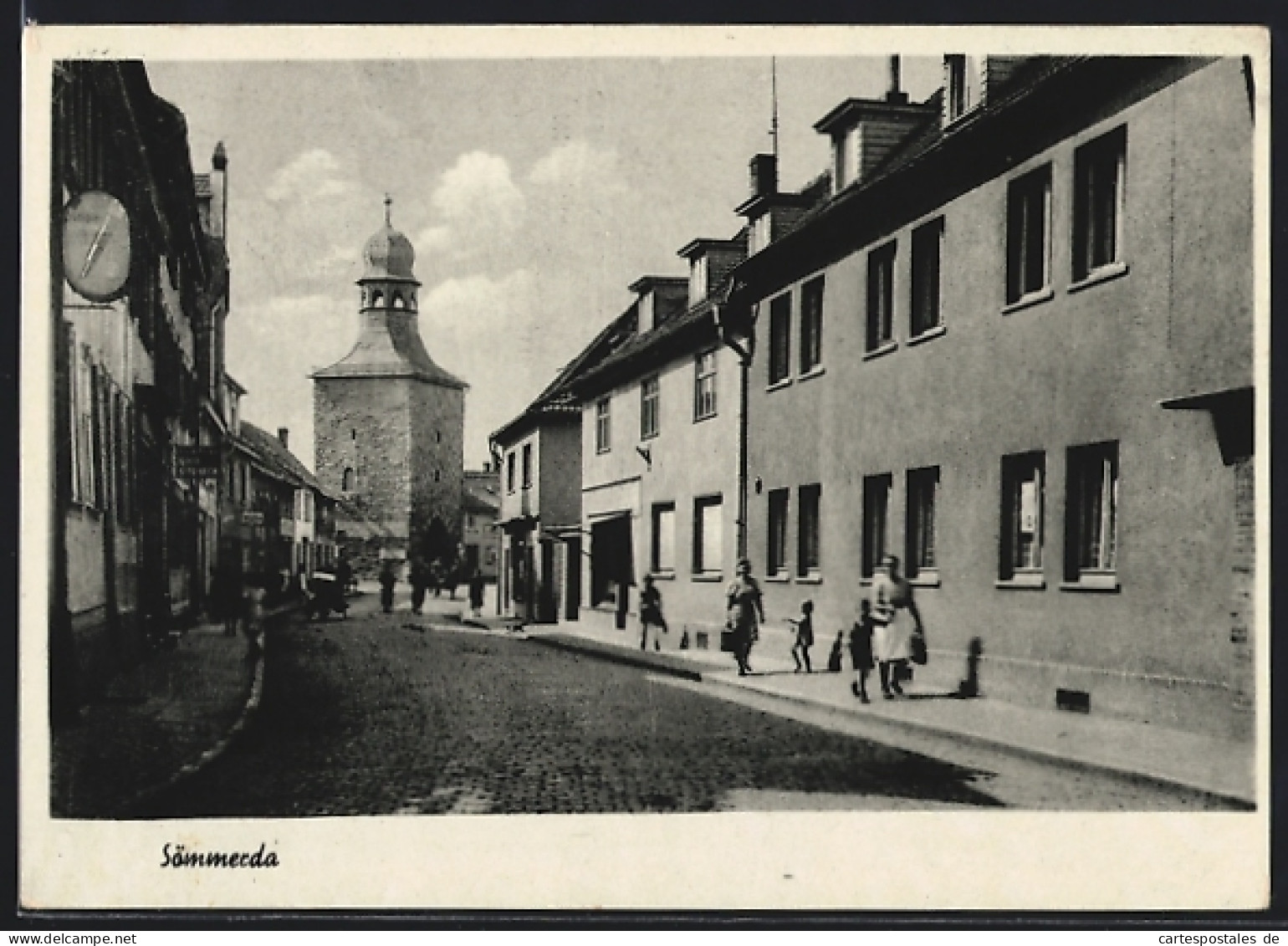 AK Sömmerda, Strassenszene mit Passanten